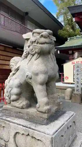 開口神社の狛犬