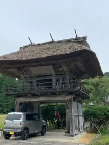 南泉寺の山門