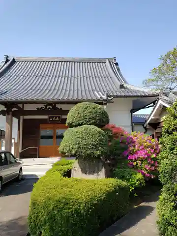神足寺の本殿・本堂