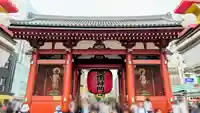 浅草寺の山門・神門
