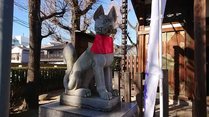 三輪里稲荷神社の狛犬