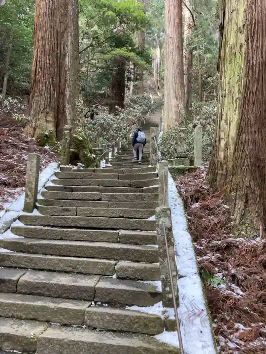 室生寺の{uncategorized: "未分類", other: "その他", undefined: "問題あり", building: "その他建物", grave: "お墓", sacred_gate: "鳥居", guardian: "狛犬", statue: "像", buddha: "仏像", history: "歴史", nature: "自然", garden: "庭園", animal: "動物", pagoda: "塔", temizu: "手水舎", mountain_gate: "山門・神門", sanctuary: "本殿・本堂", subordinate: "末社・摂社", art: "芸術", scenery: "景色", jizo: "地蔵", ema: "絵馬", goshuin: "御朱印", omikuji: "おみくじ", items: "授与品その他", amulet: "お守り", goshuincho: "御朱印帳", eats: "食事", festival: "お祭り", votive_dance: "神楽", shichigosan: "七五三参", wedding: "結婚式", experience: "体験その他", initially: "初詣", around: "周辺", anti_infection: "感染症対策"}