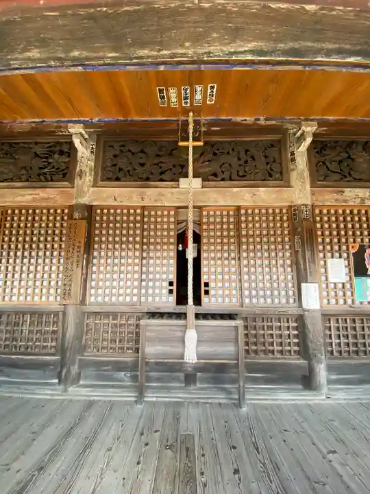 金常寺大石不動院の本殿・本堂