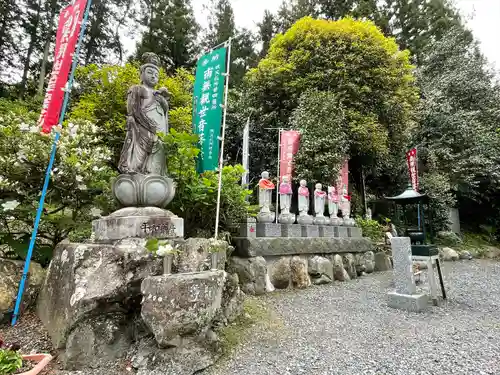 法泉寺の仏像