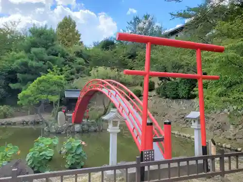 神咒寺の末社