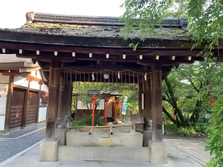 平野神社の手水舎