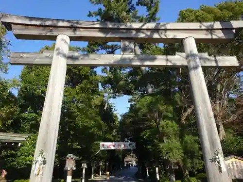 寒川神社の鳥居