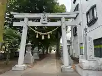 新川天神社の{uncategorized: "未分類", other: "その他", undefined: "問題あり", building: "その他建物", grave: "お墓", sacred_gate: "鳥居", guardian: "狛犬", statue: "像", buddha: "仏像", history: "歴史", nature: "自然", garden: "庭園", animal: "動物", pagoda: "塔", temizu: "手水舎", mountain_gate: "山門・神門", sanctuary: "本殿・本堂", subordinate: "末社・摂社", art: "芸術", scenery: "景色", jizo: "地蔵", ema: "絵馬", goshuin: "御朱印", omikuji: "おみくじ", items: "授与品その他", amulet: "お守り", goshuincho: "御朱印帳", eats: "食事", festival: "お祭り", votive_dance: "神楽", shichigosan: "七五三参", wedding: "結婚式", experience: "体験その他", initially: "初詣", around: "周辺", anti_infection: "感染症対策"}
