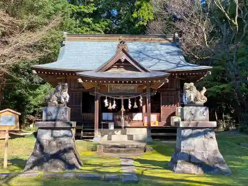 磯部稲村神社の本殿・本堂