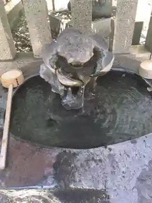 牛天神北野神社の手水舎