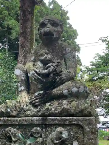 鳴谷神社の狛犬