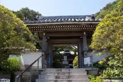 安養院　(田代寺）の山門・神門