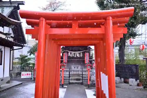 相模原氷川神社の鳥居