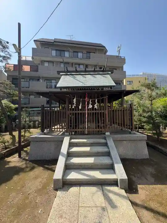 中葛西稲荷神社の本殿・本堂