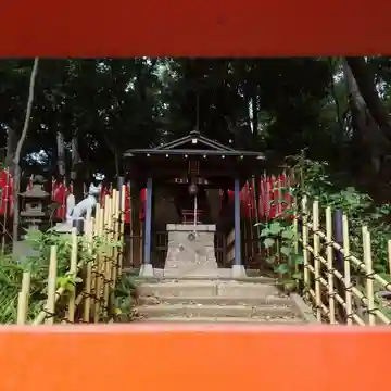 円山随身稲荷大明神の本殿・本堂