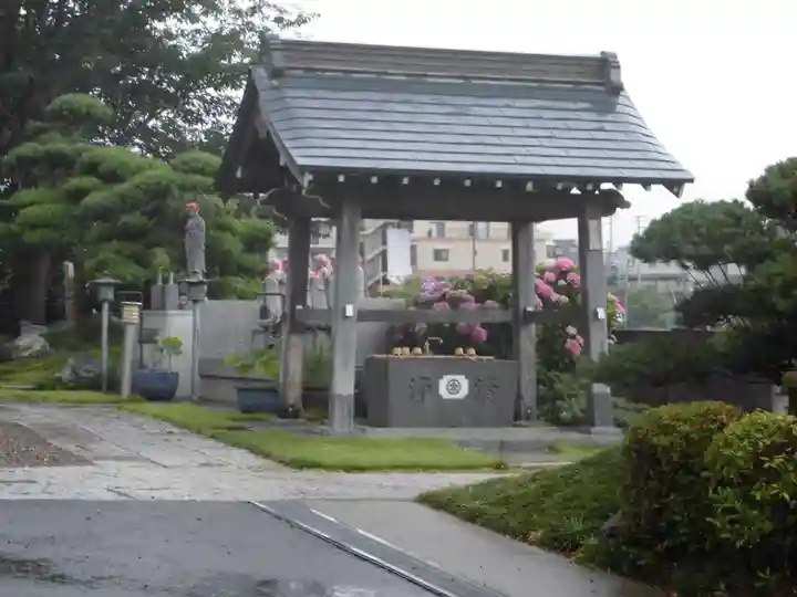 東漸寺の手水舎
