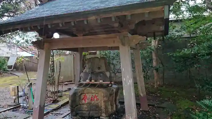 銚港神社の手水舎