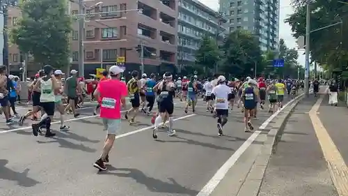 彌彦神社　(伊夜日子神社)の周辺