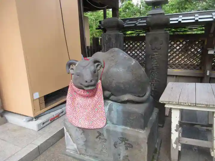湯島天満宮の狛犬