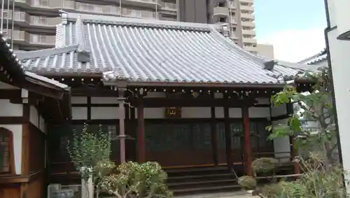 大雲寺の本殿