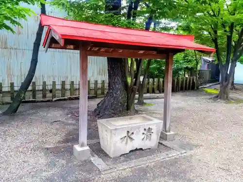 八幡社（北犬山八幡社）の手水舎