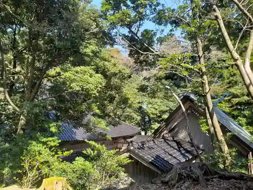 脇子八幡宮の建物その他