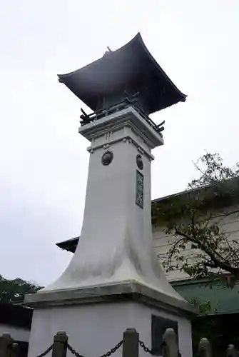 伊勢山皇大神宮の塔