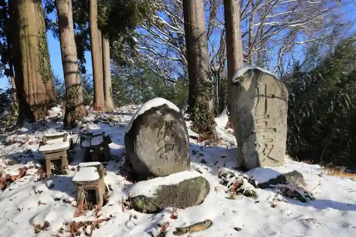 稲荷神社の建物その他