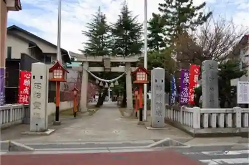 草加神社の鳥居