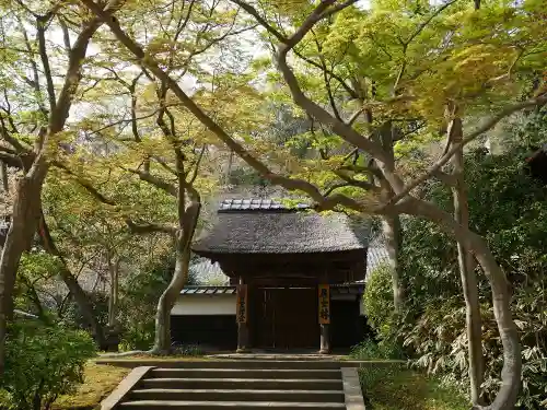 円覚寺の山門・神門