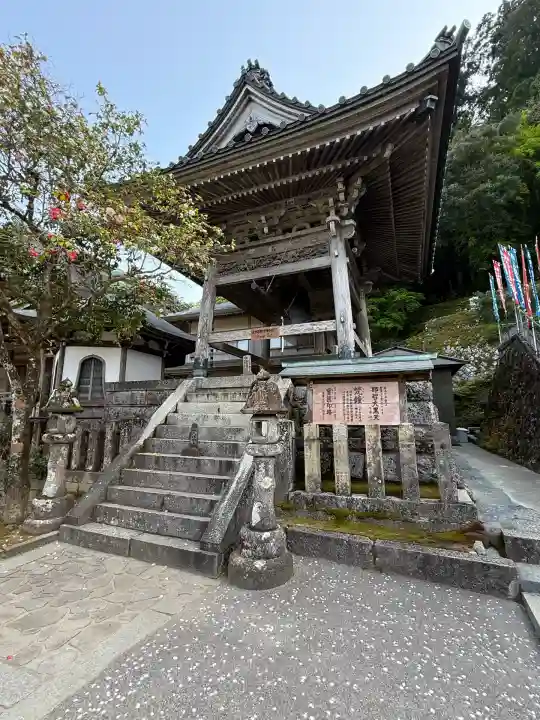青岸渡寺(和歌山県)