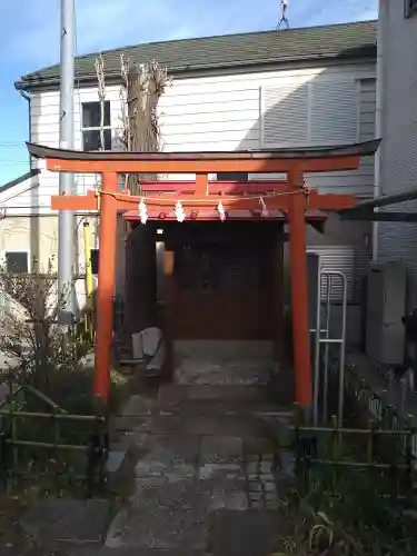 銀杏稲荷神社の鳥居