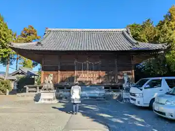 素盞嗚神社(麻生田町宮東)の本殿・本堂