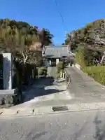 西行寺の{uncategorized: "未分類", other: "その他", undefined: "問題あり", building: "その他建物", grave: "お墓", sacred_gate: "鳥居", guardian: "狛犬", statue: "像", buddha: "仏像", history: "歴史", nature: "自然", garden: "庭園", animal: "動物", pagoda: "塔", temizu: "手水舎", mountain_gate: "山門・神門", sanctuary: "本殿・本堂", subordinate: "末社・摂社", art: "芸術", scenery: "景色", jizo: "地蔵", ema: "絵馬", goshuin: "御朱印", omikuji: "おみくじ", items: "授与品その他", amulet: "お守り", goshuincho: "御朱印帳", eats: "食事", festival: "お祭り", votive_dance: "神楽", shichigosan: "七五三参", wedding: "結婚式", experience: "体験その他", initially: "初詣", around: "周辺", anti_infection: "感染症対策"}