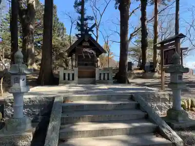 諏訪大社下社秋宮の末社・摂社