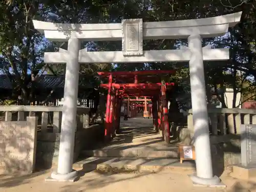 白鳥神社の末社・摂社