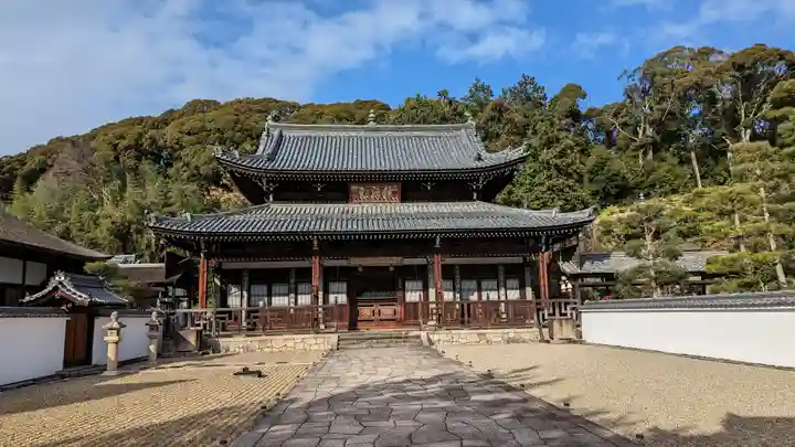 萬福寺の本殿・本堂