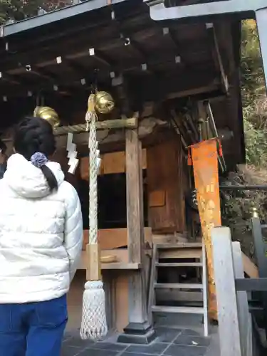 銭洗弁財天宇賀福神社の本殿・本堂
