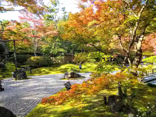 円通院の庭園