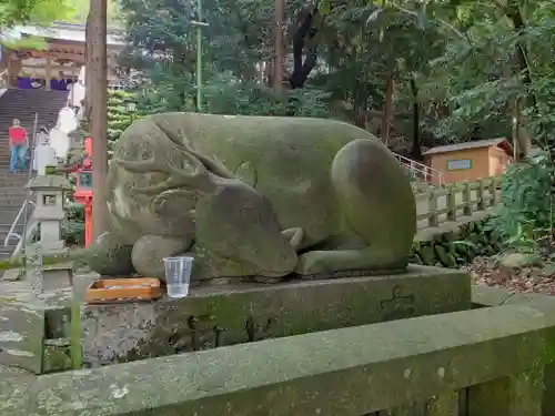 枚岡神社の像