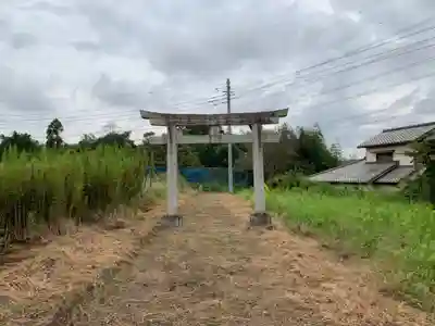 腹旅八幡神社の鳥居