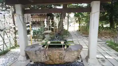 菊田神社の手水舎