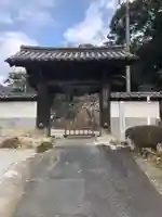 摩訶耶寺の山門・神門