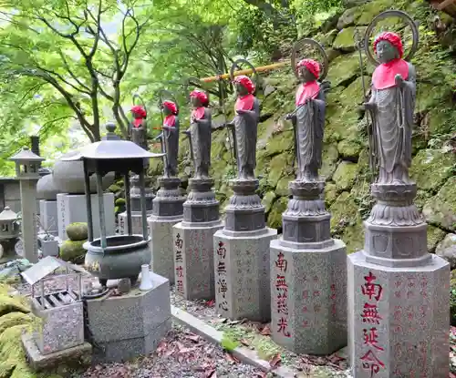 大山寺の地蔵