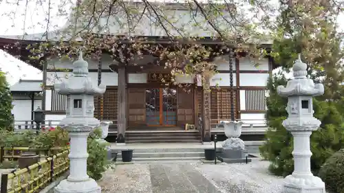 妙泉寺の本殿・本堂