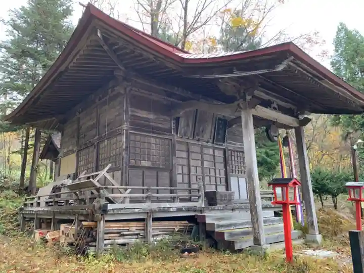 兜神社の本殿・本堂