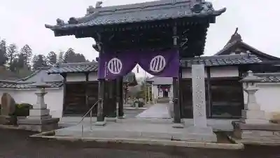 龍宝寺の山門・神門