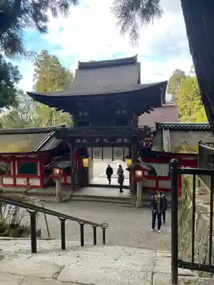 石上神宮の山門・神門
