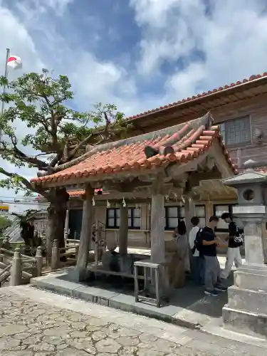 普天満宮(沖縄県)