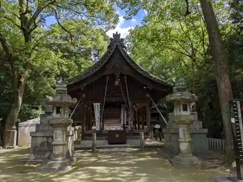 白山神社（二子町）の本殿・本堂